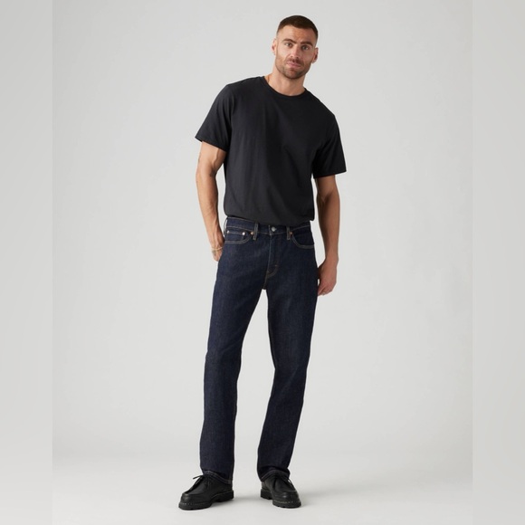 Levi’s 514™ STRAIGHT JEANS - Picture 1 of 15